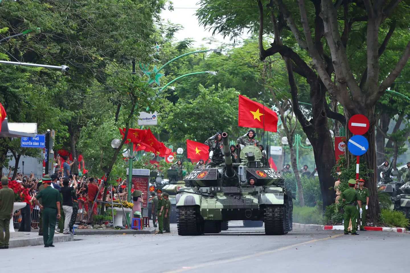 Đ&agrave;i PTTH H&agrave; Nội