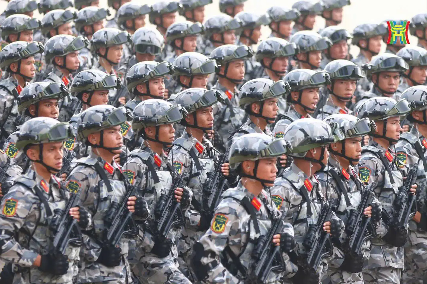 Đ&agrave;i PTTH H&agrave; Nội