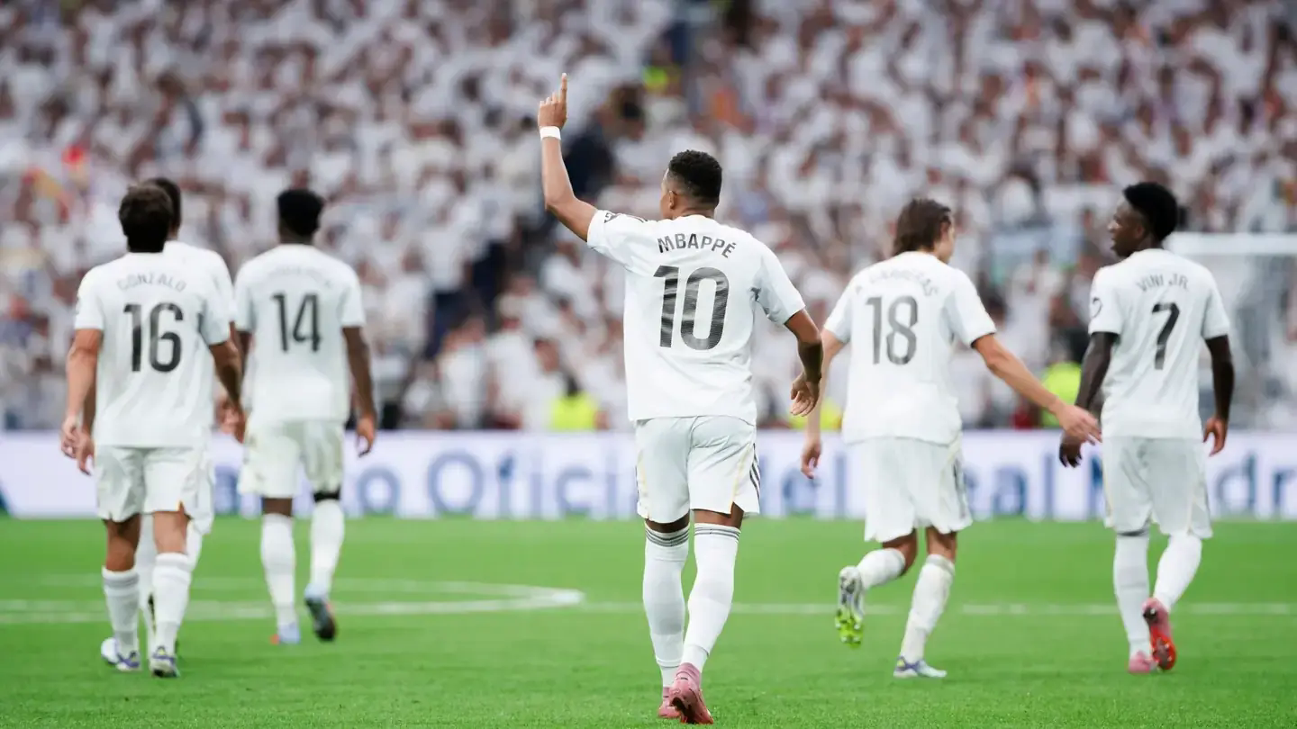 Hai si&ecirc;u phẩm s&uacute;t xa gi&uacute;p Real Madrid k&eacute;o d&agrave;i mạch thắng