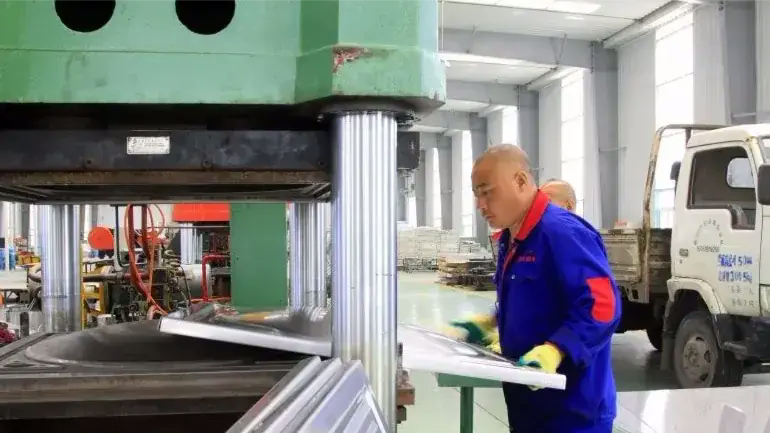 Lao động linh hoạt Trung Quốc thay đổi kinh tế to&agrave;n cầu