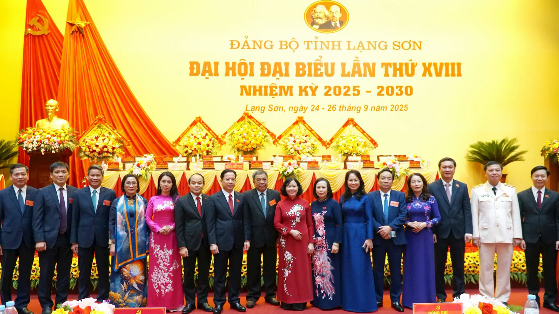 B&iacute; thư Th&agrave;nh ủy H&agrave; Nội dự Đại hội Đảng bộ Lạng Sơn