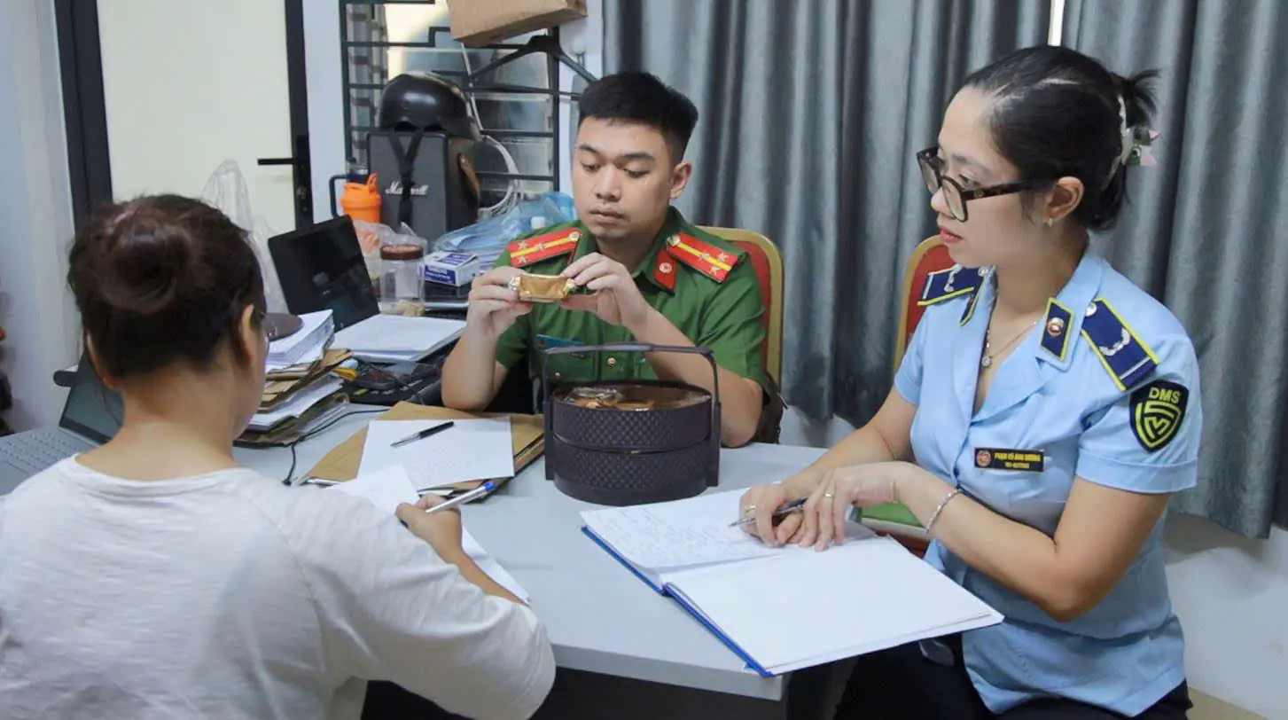 Đ&agrave;i PTTH H&agrave; Nội