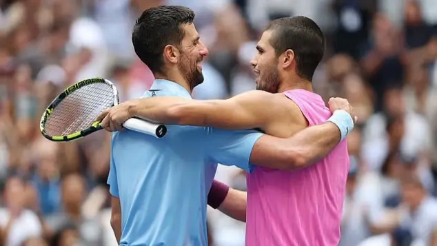 Alcaraz hạ Djokovic, tiến v&agrave;o chung kết US Open 2025