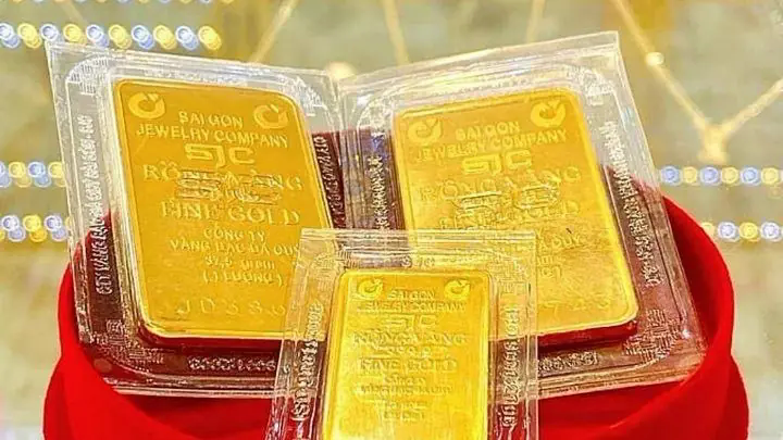 Gi&aacute; v&agrave;ng 8/9 neo ở mốc cao nhất lịch sử