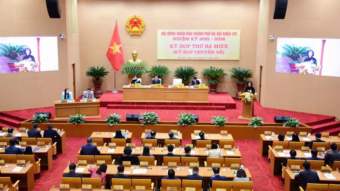 HĐND th&agrave;nh phố H&agrave; Nội c&oacute; hai trưởng ban mới