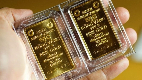 Gi&aacute; v&agrave;ng 9/2: Tiếp tục giữ mức b&aacute;n ra cao ch&oacute;t v&oacute;t