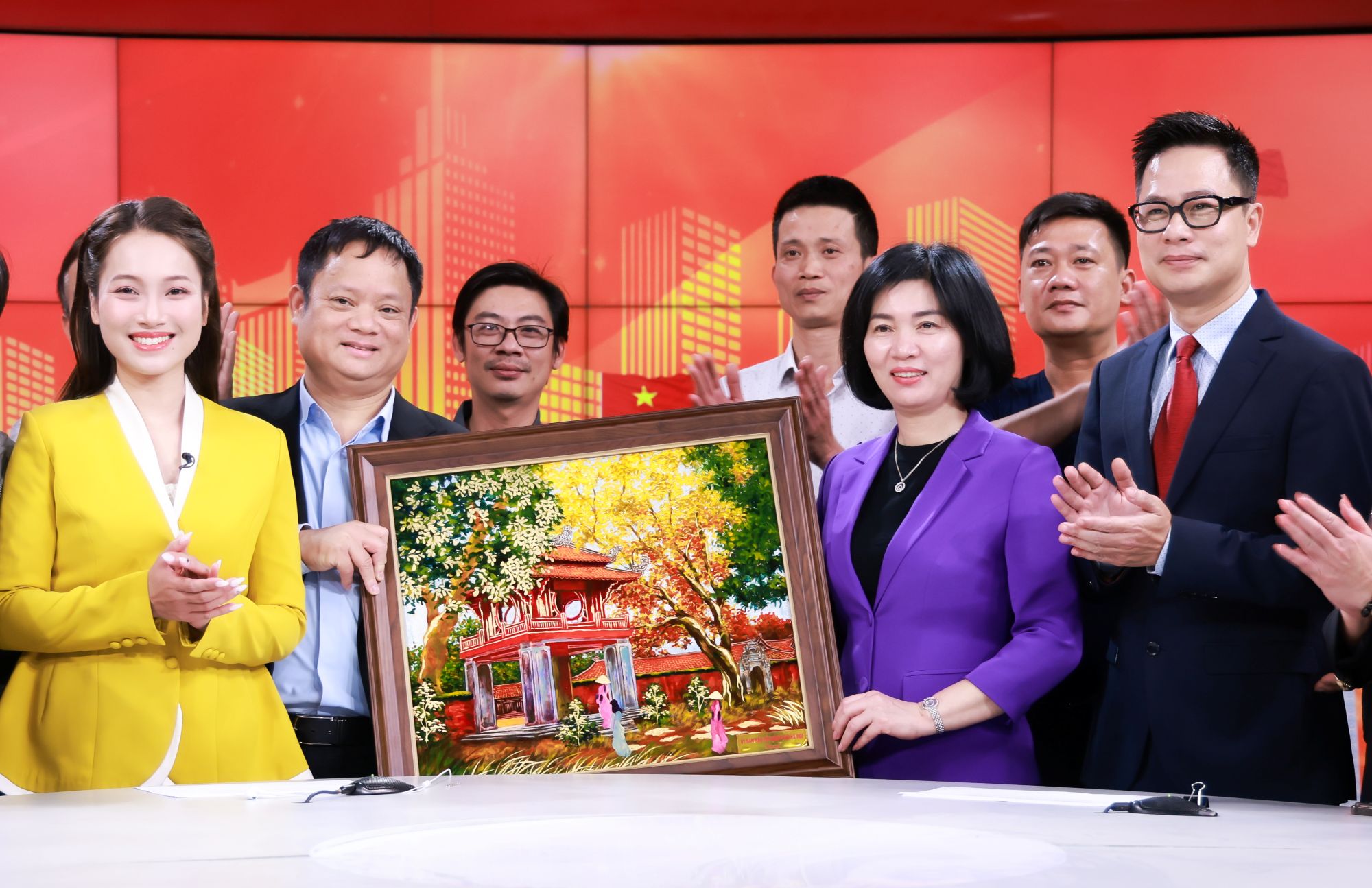 Đ&agrave;i PTTH H&agrave; Nội