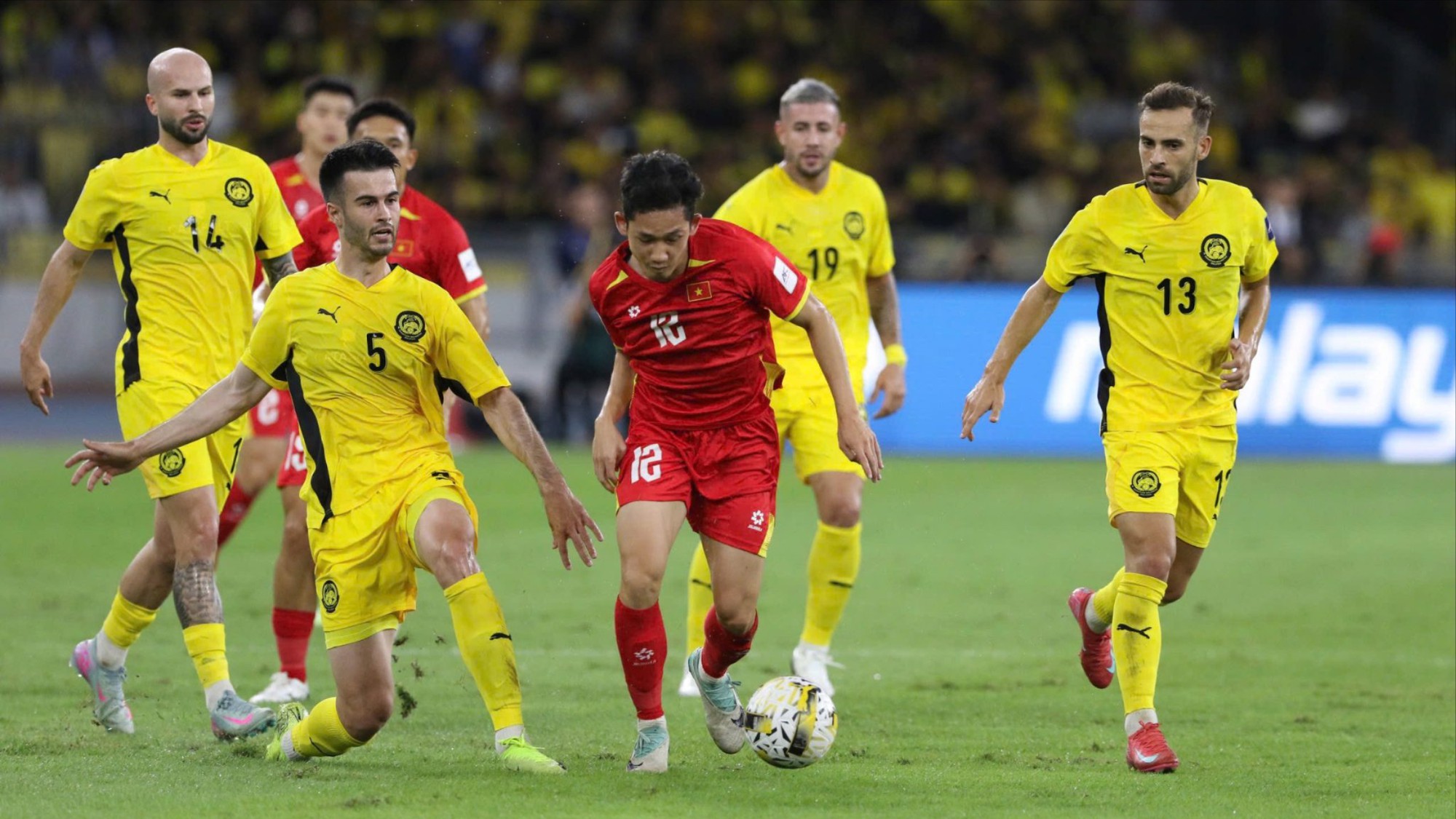 ĐT Malaysia bị xử thua, Việt Nam dự VCK Asian Cup 2027