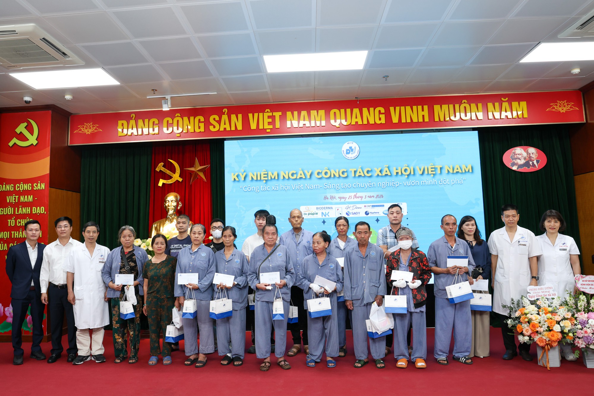 Đ&agrave;i PTTH H&agrave; Nội