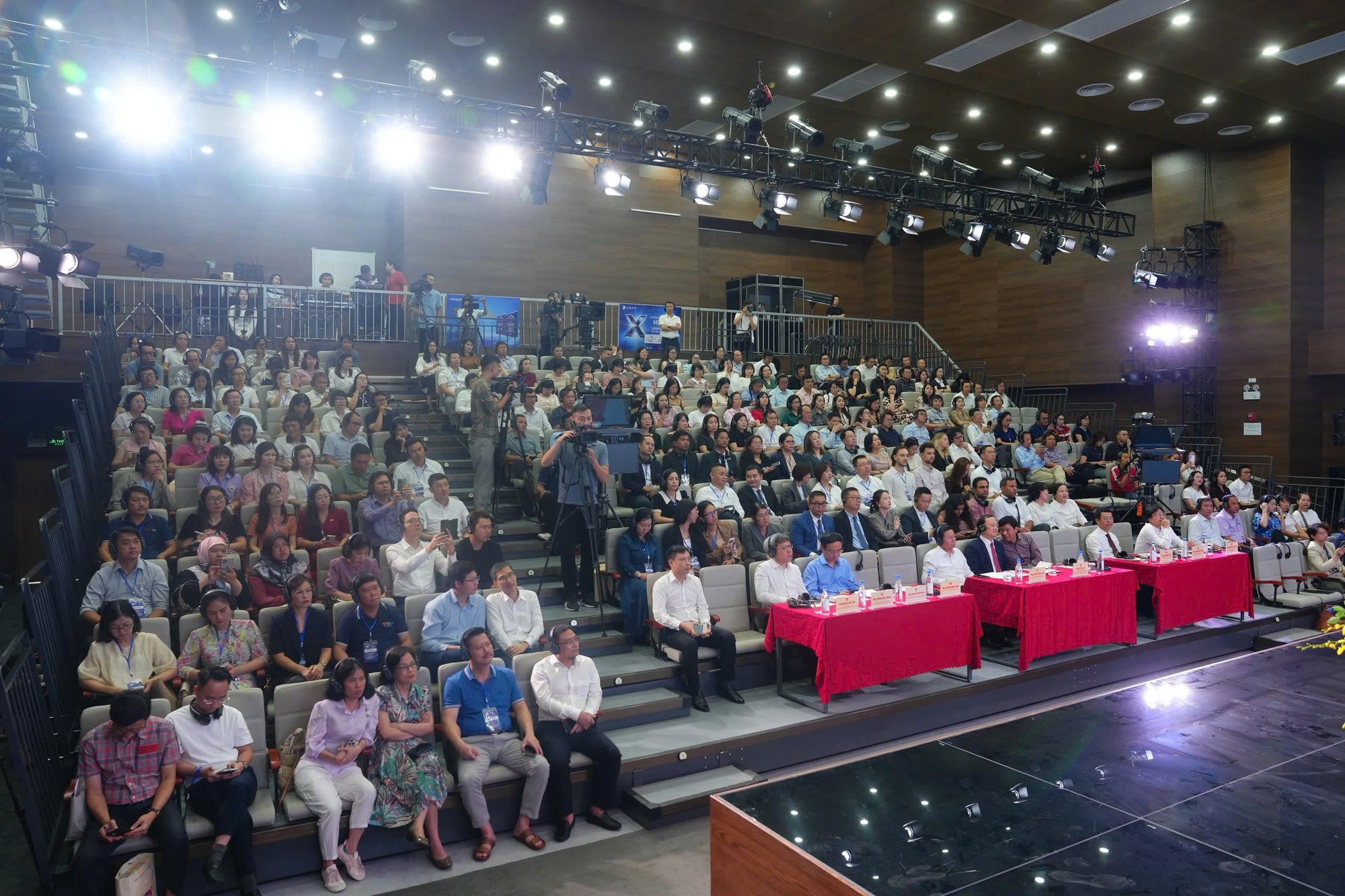 Đ&agrave;i PTTH H&agrave; Nội
