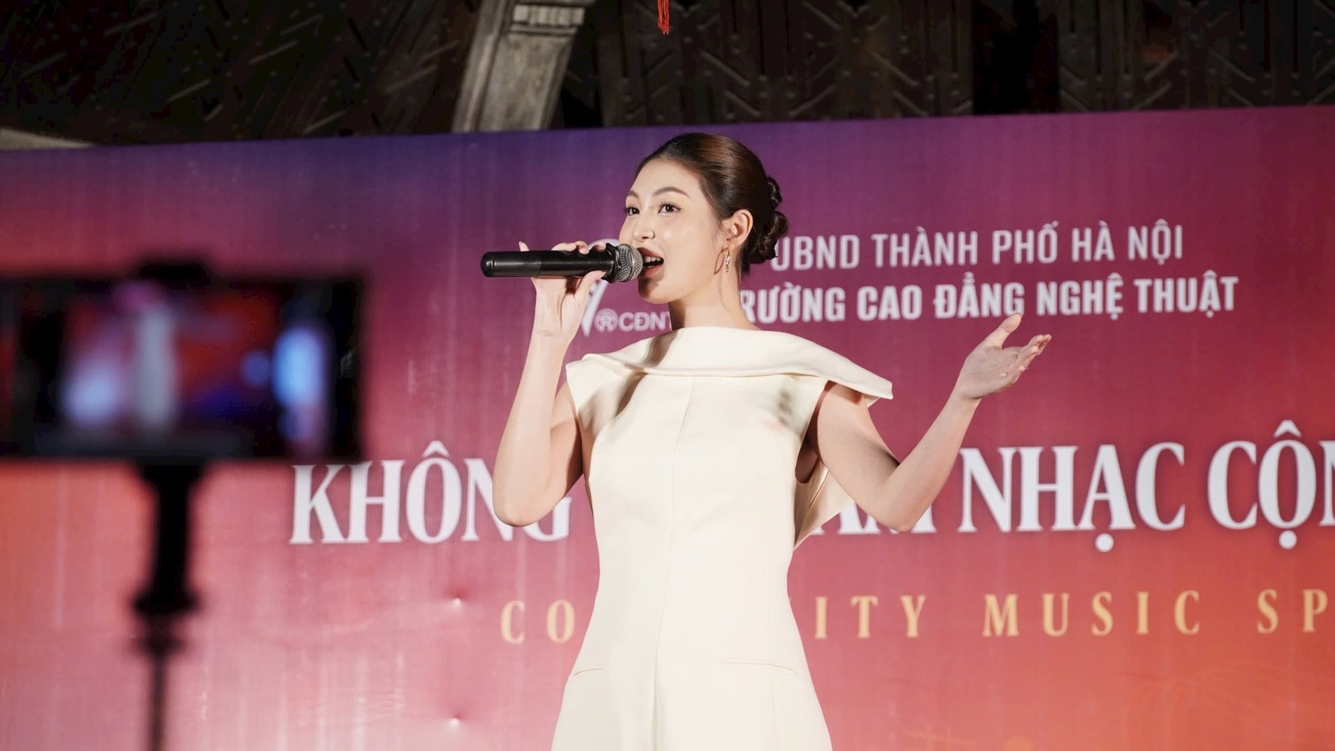 Sức trẻ lan tỏa trong kh&ocirc;ng gian văn h&oacute;a mở Nh&agrave; B&aacute;t Gi&aacute;c