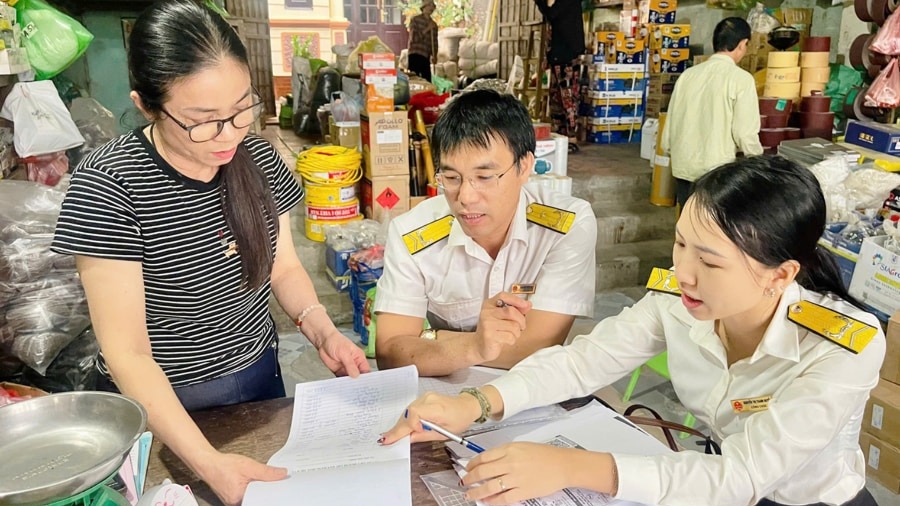 Ch&iacute;nh thức n&acirc;ng ngưỡng miễn thuế thu nhập l&ecirc;n 1 tỷ đồng