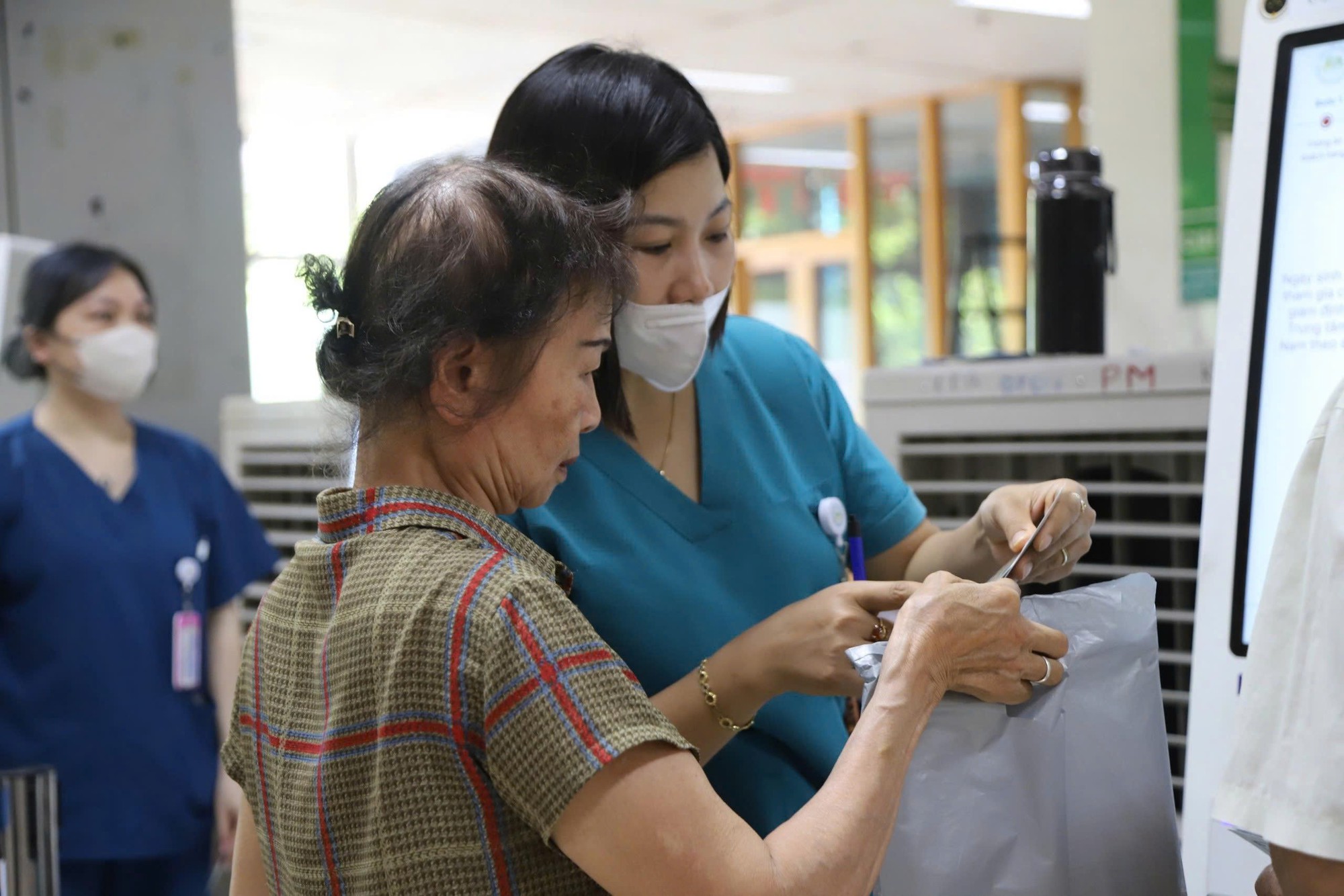 Đ&agrave;i PTTH H&agrave; Nội