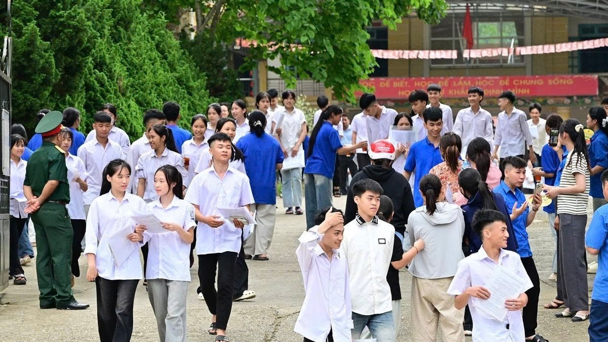 Bất thường về điểm thi to&aacute;n tại Tuy&ecirc;n Quang: Y&ecirc;u cầu xử l&yacute; nghi&ecirc;m vi phạm nhưng bảo vệ quyền lợi ch&iacute;nh đ&aacute;ng của th&iacute; sinh
