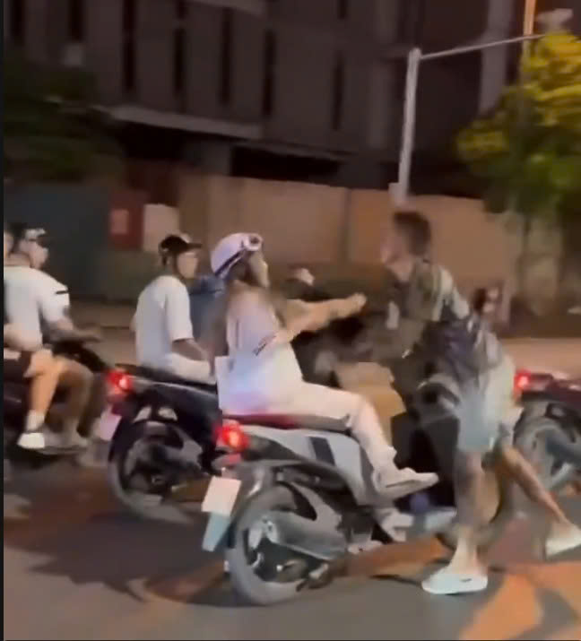 Đ&agrave;i PTTH H&agrave; Nội
