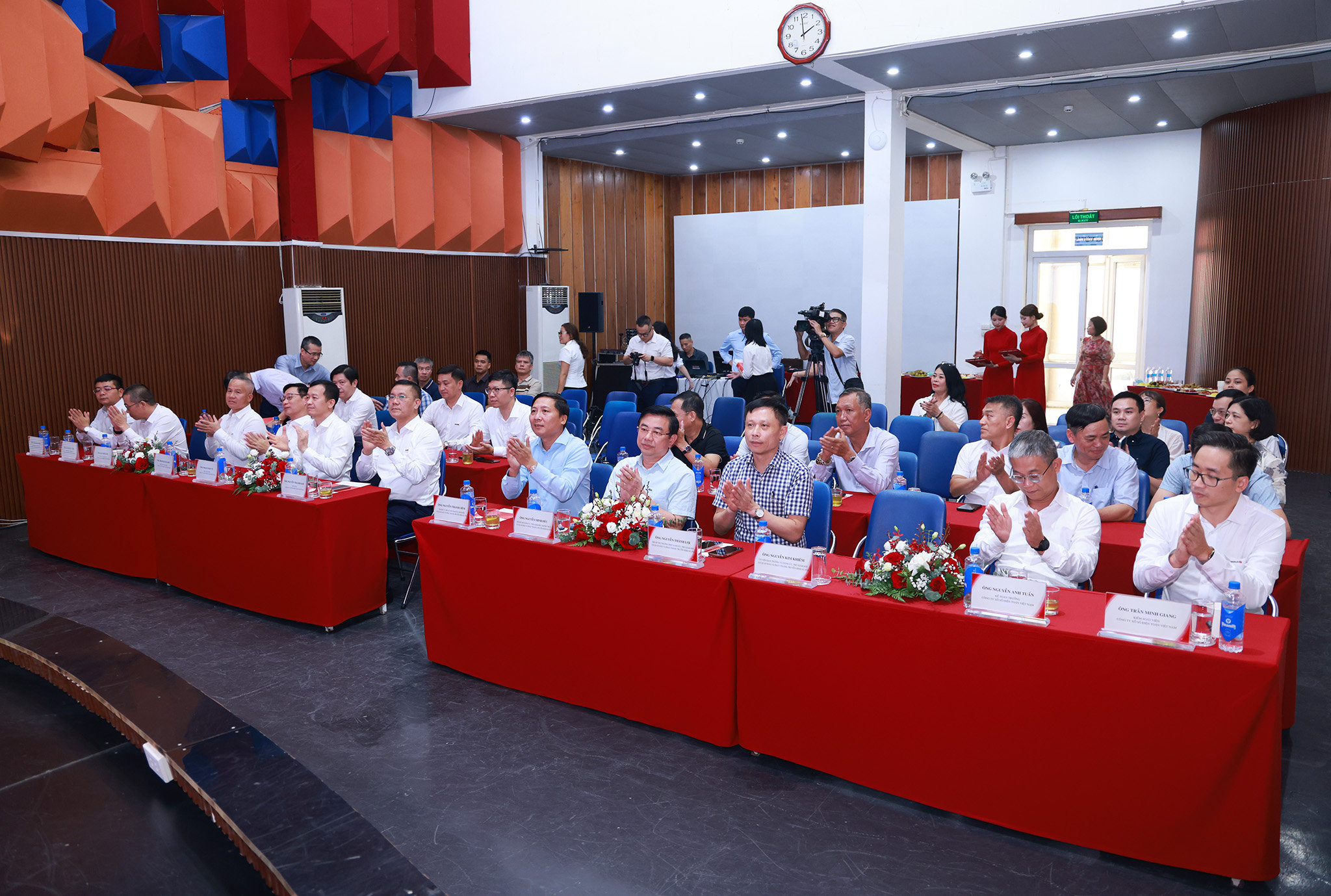 Đ&agrave;i PTTH H&agrave; Nội