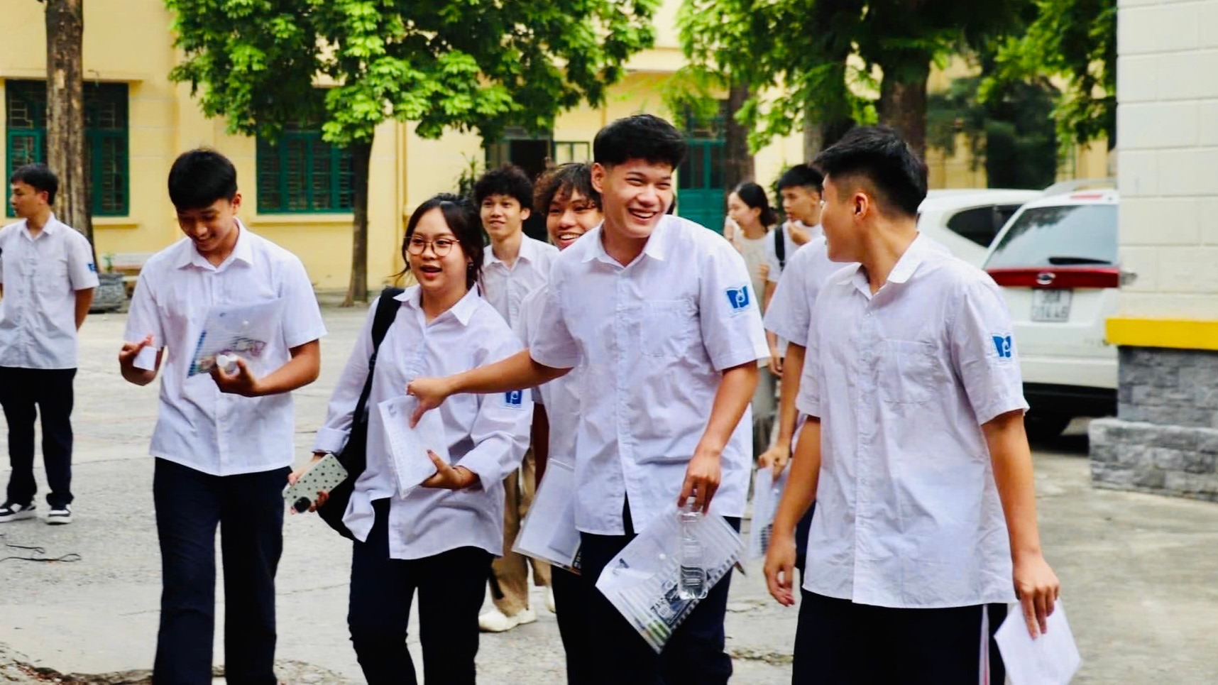 17h h&ocirc;m nay, hạn ch&oacute;t x&aacute;c nhận nhập học trực tuyến đợt 1