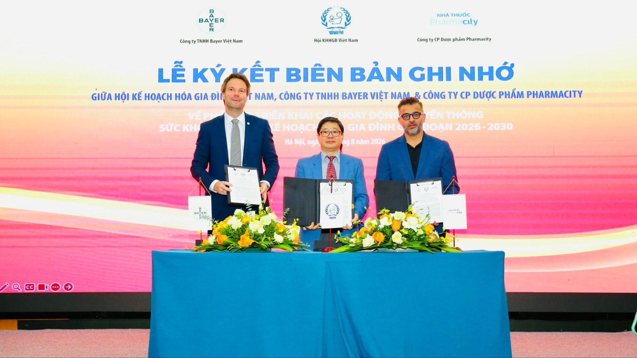 Th&ecirc;m k&ecirc;nh tiếp cận kiến thức sức khỏe sinh sản cho giới trẻ
