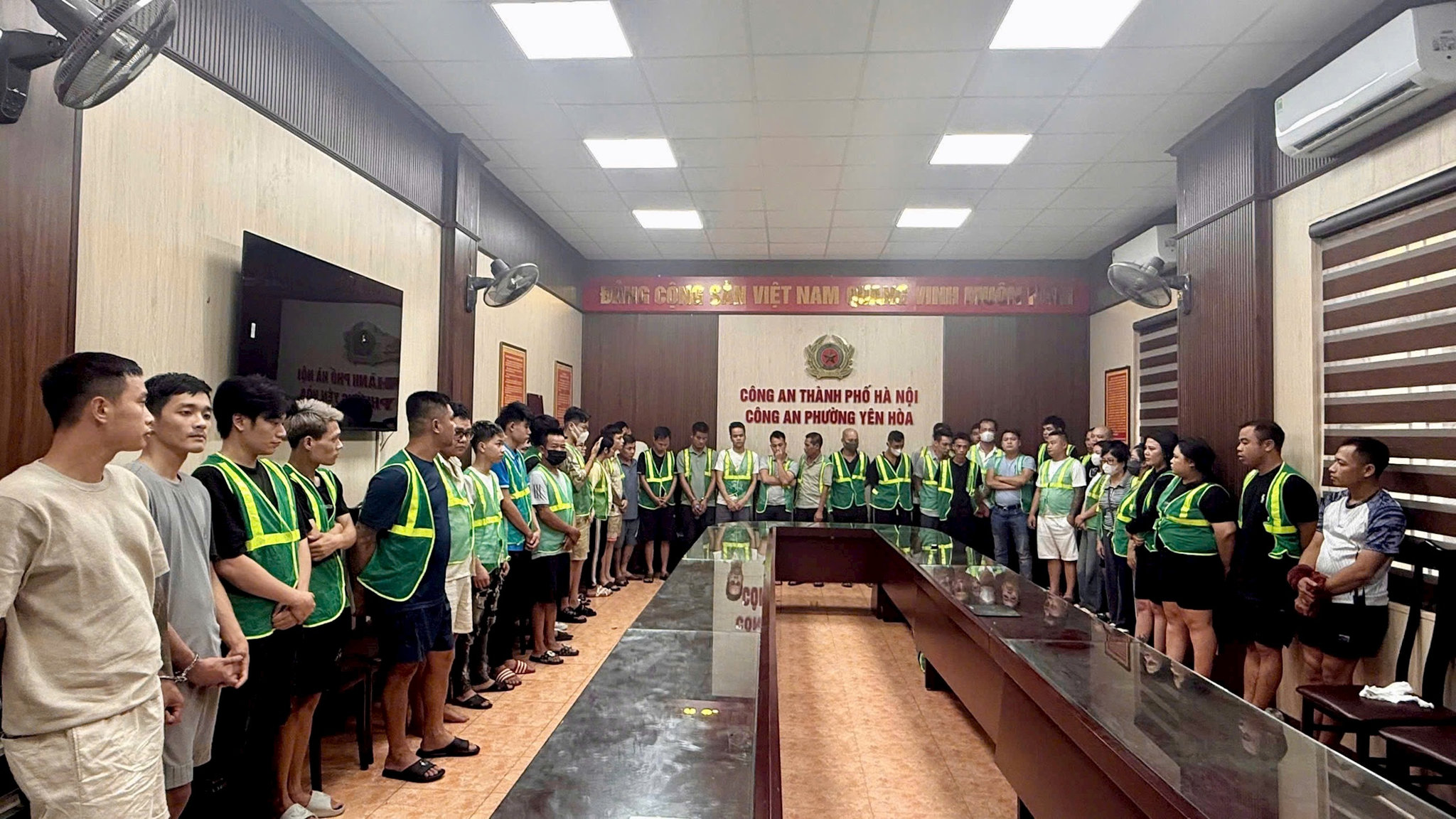 Đối tượng trong vụ &aacute;n li&ecirc;n quan đến diễn vi&ecirc;n Kiều Thanh l&aacute;i &ocirc; t&ocirc; đ&acirc;m cảnh s&aacute;t