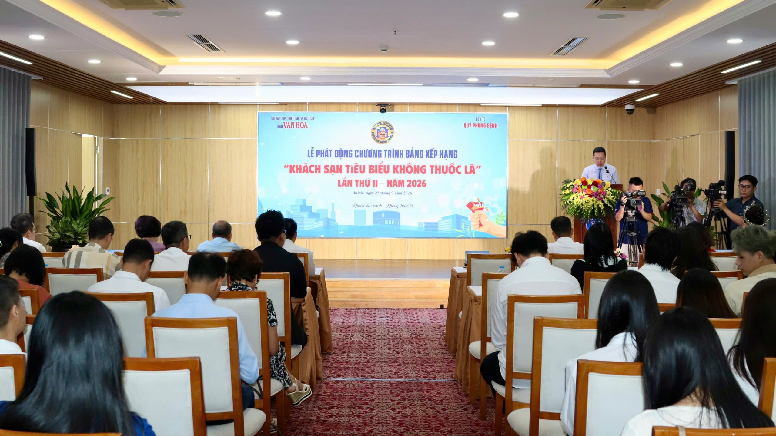 Siết chuẩn kh&aacute;ch sạn kh&ocirc;ng thuốc l&aacute;