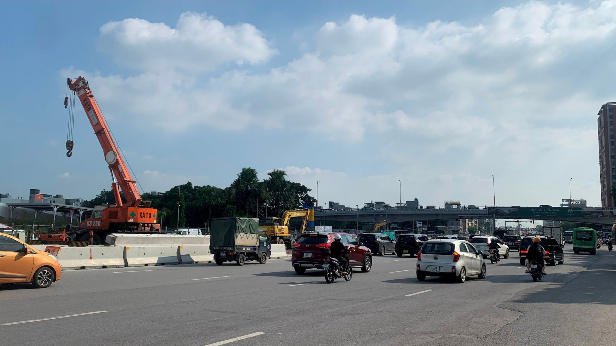 H&agrave; Nội điều chỉnh điểm quay đầu tr&ecirc;n đường Cổ Linh để thi c&ocirc;ng hầm chui