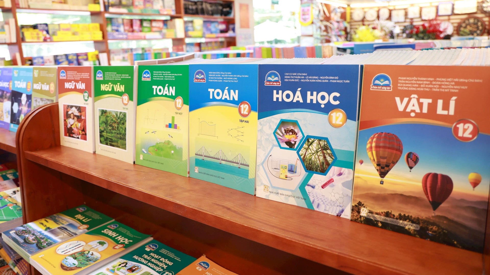 Cần lập kế hoạch, khảo s&aacute;t v&agrave; dự b&aacute;o nhu cầu thị trường s&aacute;ch gi&aacute;o khoa