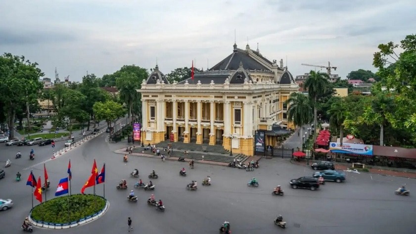 H&igrave;nh th&agrave;nh quần thể văn h&oacute;a s&aacute;ng tạo tại Khu vực Quảng trường C&aacute;ch mạng Th&aacute;ng T&aacute;m