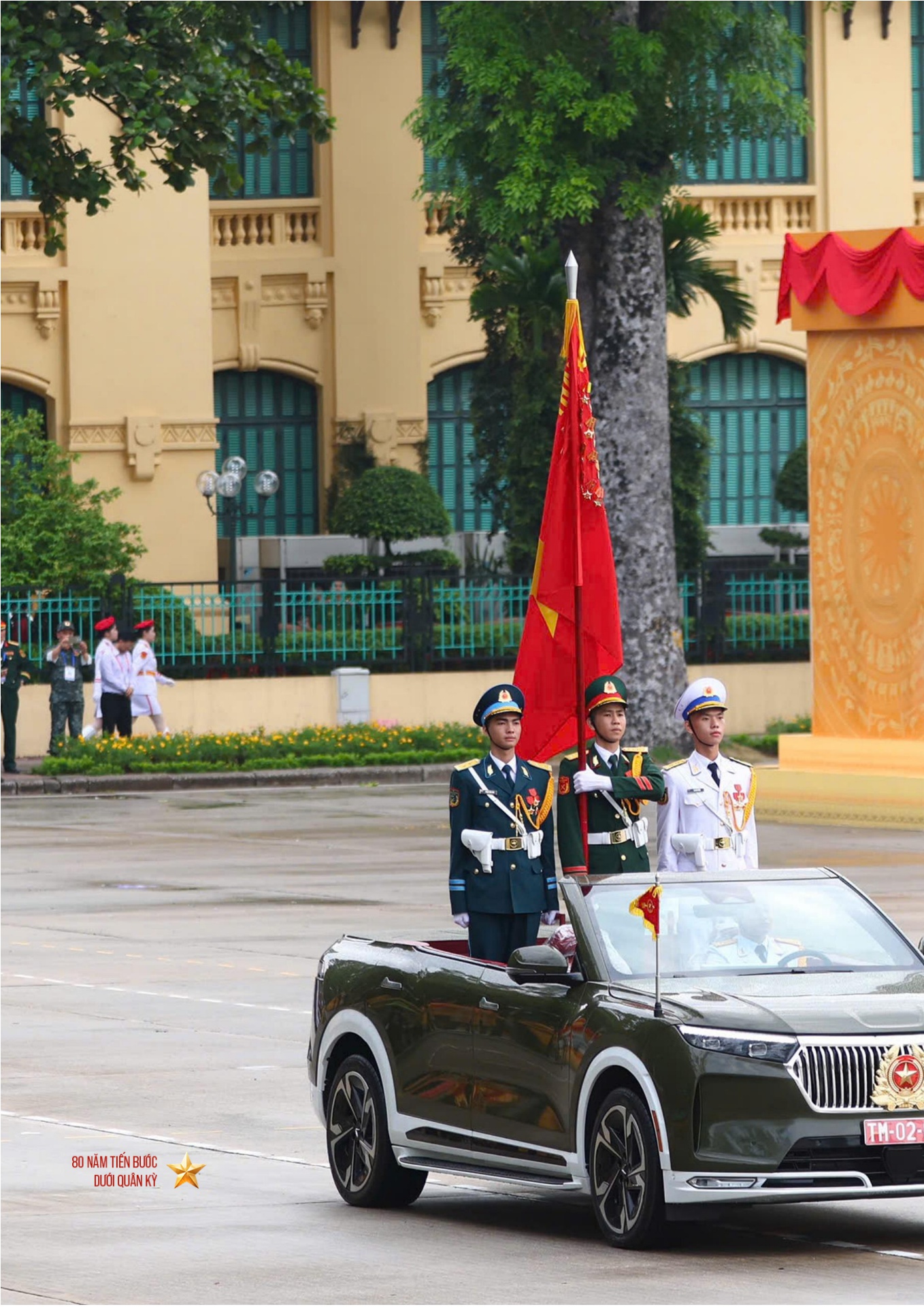 80 năm tiến bước dưới qu&acirc;n kỳ - Những bản nhạc diễu binh hay nhất - trang 8