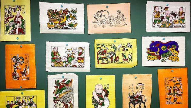 Về l&agrave;ng Đ&ocirc;ng Hồ xem tranh Tết