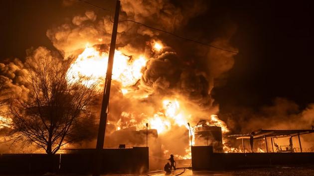 Nga tấn c&ocirc;ng dồn dập c&aacute;c mục ti&ecirc;u tr&ecirc;n l&atilde;nh thổ Ukraine
