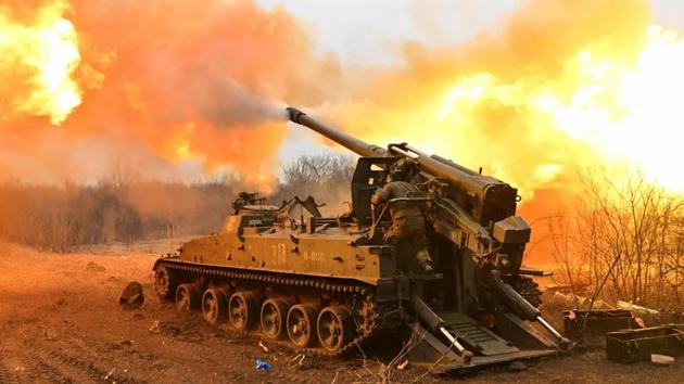Avdiivka bị bao v&acirc;y, Ukraine huy động phụ nữ ra trận