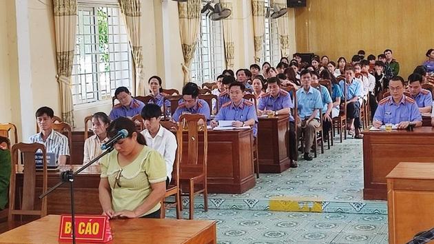 Giao xe cho con, đối mặt &aacute;n t&ugrave;