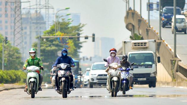 H&agrave; Nội nắng n&oacute;ng, nhiệt độ cao nhất 36 độ C