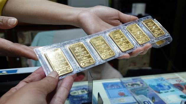 Gi&aacute; v&agrave;ng h&ocirc;m nay (3/4) đồng loạt tăng mạnh