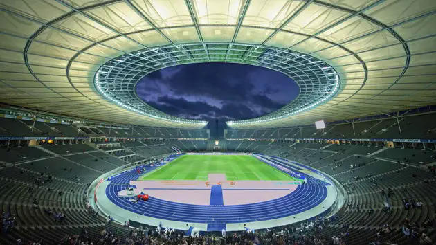 Chi&ecirc;m ngưỡng 10 s&acirc;n vận động ho&agrave;nh tr&aacute;ng tại Euro 2024