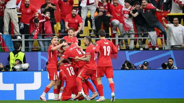 Thổ Nhĩ Kỳ 3-1 Gruzia: T&acirc;n binh Euro thi đấu quả cảm