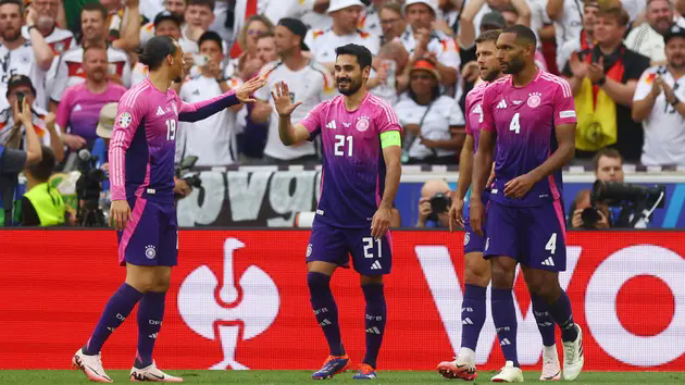 Đức 2-0 Hungary: Tấm v&eacute; sớm cho chủ nh&agrave;