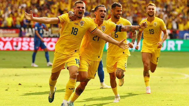 Slovakia 1-1 Romania: Trận ho&agrave; l&agrave;m n&ecirc;n lịch sử