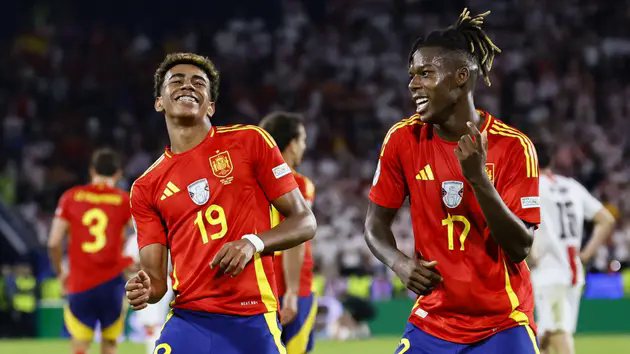 T&acirc;y Ban Nha 4-1 Georgia: Đẳng cấp l&ecirc;n tiếng