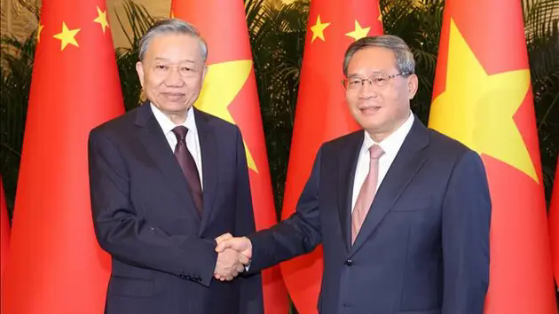 Tổng B&iacute; thư, Chủ tịch nước T&ocirc; L&acirc;m hội kiến Thủ tướng Quốc vụ viện Trung Quốc