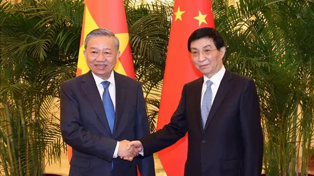 Tổng B&iacute; thư, Chủ tịch nước T&ocirc; L&acirc;m hội kiến Chủ tịch Ch&iacute;nh hiệp to&agrave;n quốc Trung Quốc