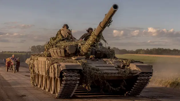 Tấn c&ocirc;ng Kursk tạo 'v&ugrave;ng đệm' - canh bạc lớn của Ukraine
