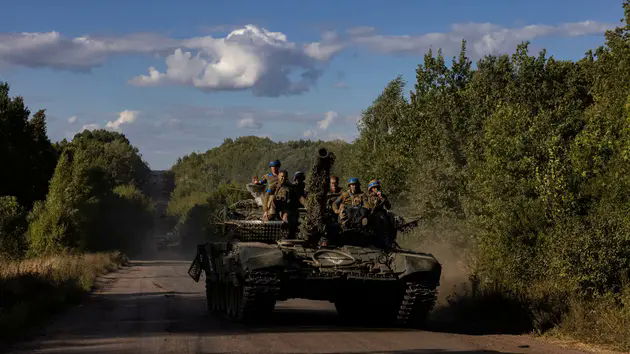 Ukraine mất nhiều hơn được sau 3 tuần tấn c&ocirc;ng v&agrave;o Kursk?