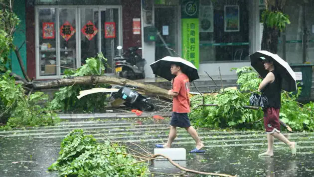 Trung Quốc: hai người chết do si&ecirc;u b&atilde;o Yagi