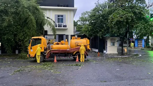 C&aacute;c quận, huyện của H&agrave; Nội vẫn c&ograve;n mưa