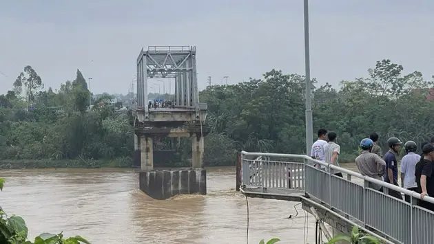 Cử tri Ph&uacute; Thọ từng kiến nghị thay thế cầu Phong Ch&acirc;u