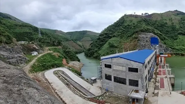 Sập nh&agrave; điều h&agrave;nh Thủy điện Đ&ocirc;ng Nam &Aacute; ở L&agrave;o Cai