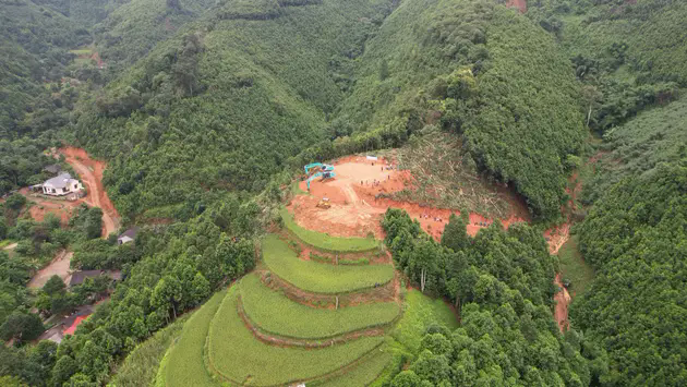 Khởi c&ocirc;ng x&acirc;y dựng khu t&aacute;i định cư th&ocirc;n Kho V&agrave;ng