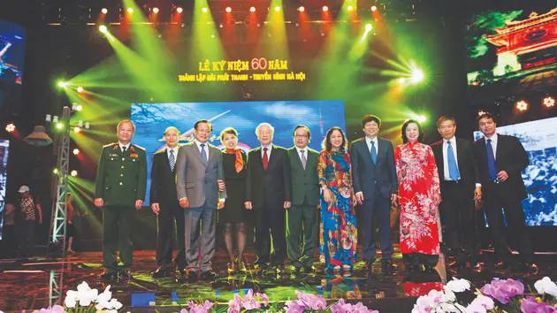 L&atilde;nh đạo Đảng, Nh&agrave; nước thăm v&agrave; l&agrave;m việc với Đ&agrave;i H&agrave; Nội