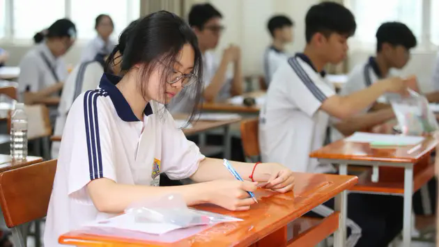 Bỏ x&eacute;t tuyển sớm trong tuyển sinh đại học năm 2025